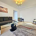 Rosuites Apartment Bukarest