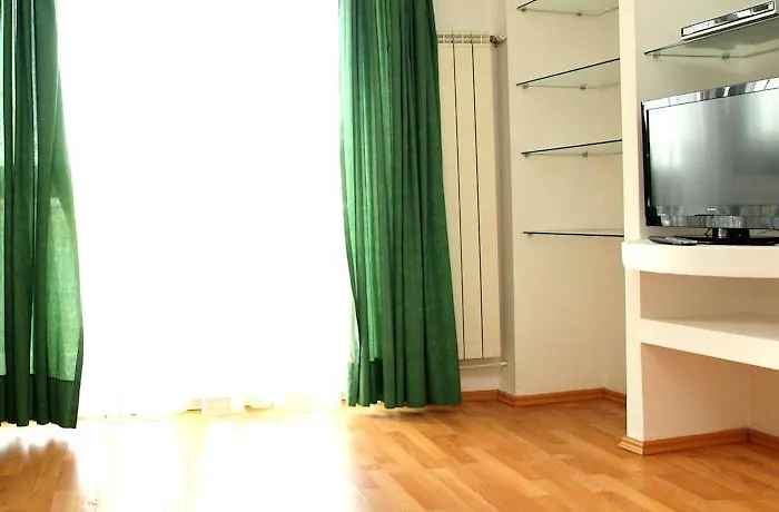 Apartmán Rosuites *